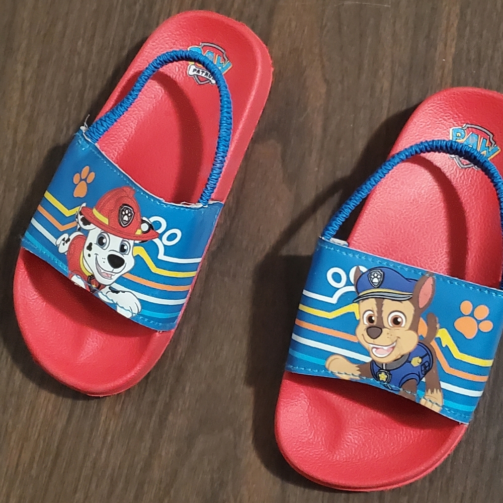 Paw Patrol Sandals with Cushioned Sole and straps size 9T - Picture 8 of 8